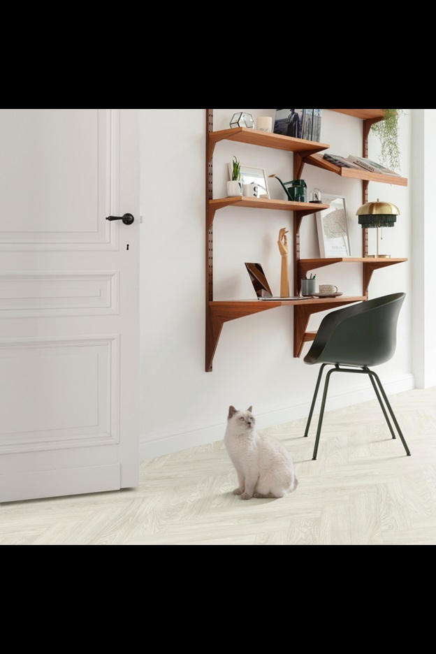 Замковая ПВХ плитка Laurel Oak 51104 (630*126*6 мм) — купить в Обнинске