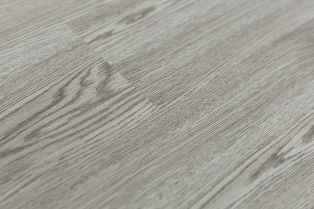 Замковая ПВХ плитка "Art Tile" Ясень Мокко (920*150*4 мм) — купить в Обнинске