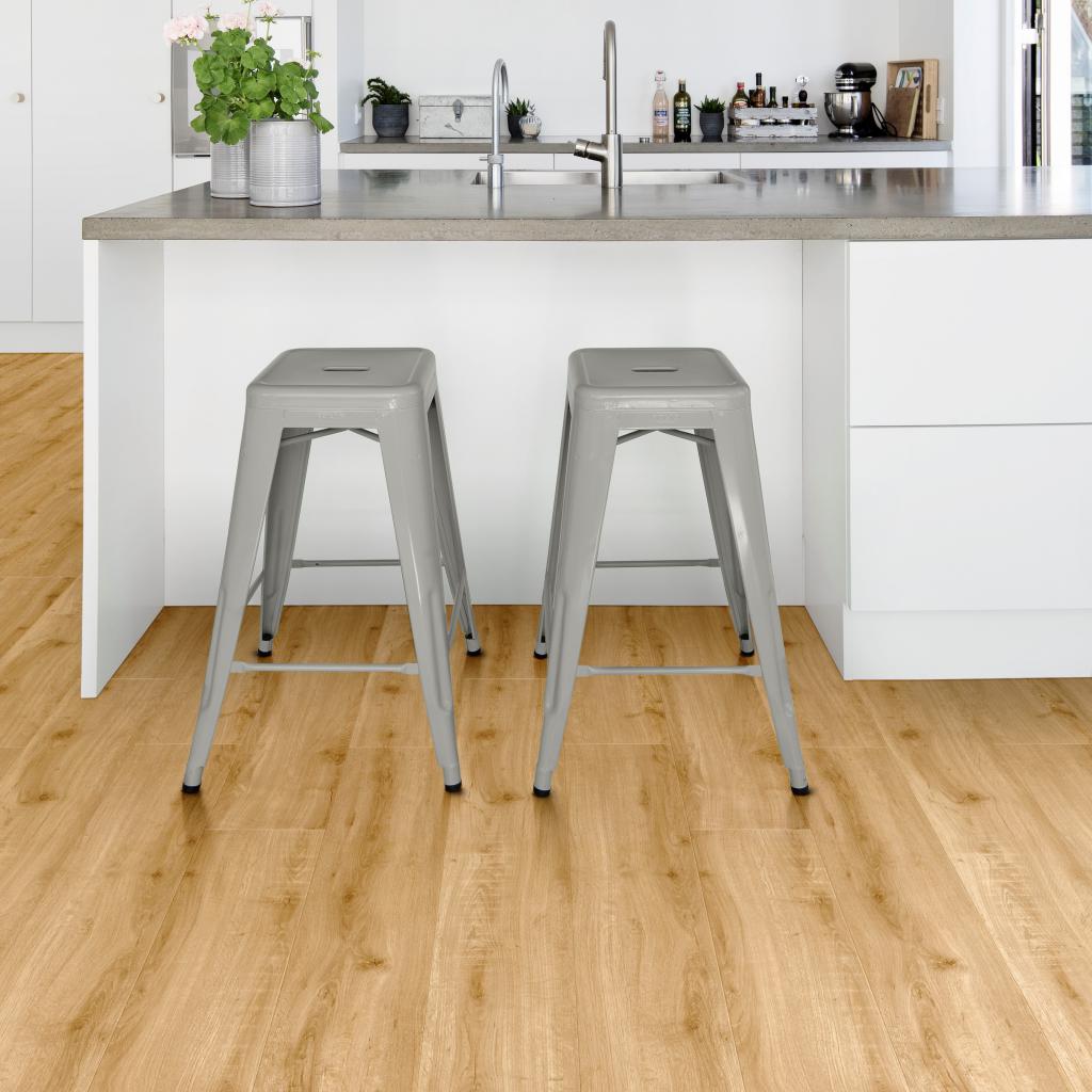 SPC ламинат "Adelar" Solida Acoustic 04270 European Oak (1219*178*5 мм) — купить в Обнинске