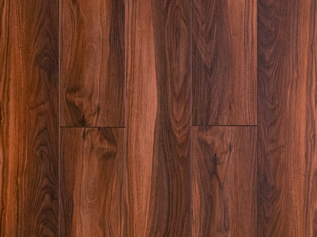 SPC ламинат Орех Ясава 118 (1200*182*4 мм) — купить в Обнинске