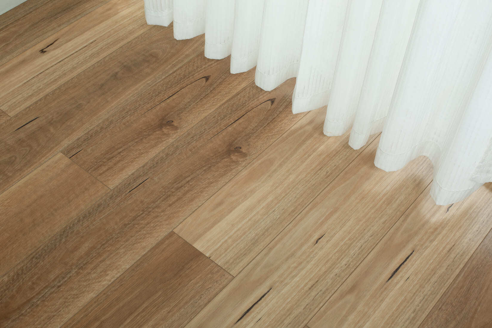 Плитка SPC "OneFloor" 9028 (1220*184*4 мм) — купить в Обнинске