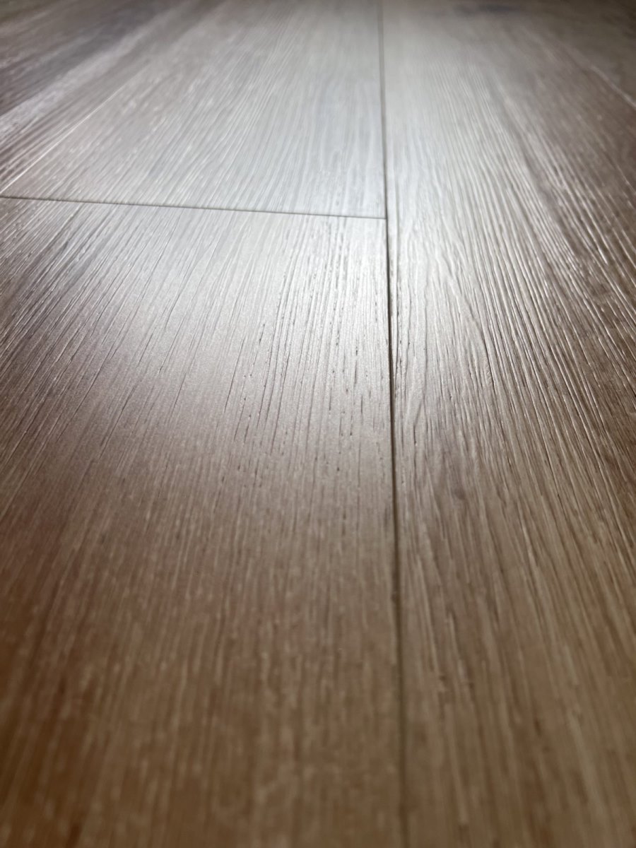 SPC ламинат "OneFloor" ЕСО 5011 (4V фаска) (1220*184*4 мм) — купить в Обнинске