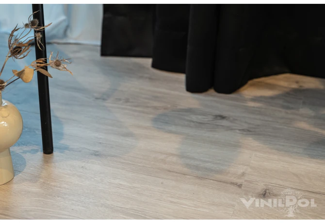 Кварц-винил Дуб Неаполь (1219,6*228,6*2 мм) — купить в Обнинске