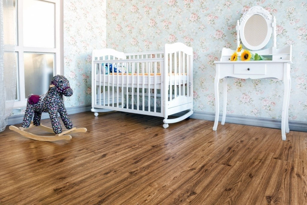 Замковая ПВХ плитка "Alpine Floor" Дуб классический  (1220*183*4мм) — купить в Обнинске