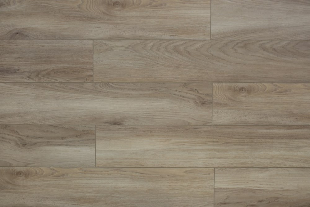 Замковая ПВХ плитка "Art Tile" Клён Фог (1220*152*5 мм) — купить в Обнинске