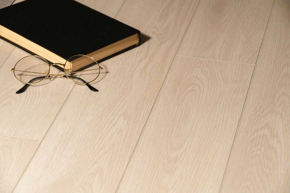 Виниловый ламинат "Bonkeel" Style Дуб Фокси (1200*125*4 мм) — купить в Обнинске