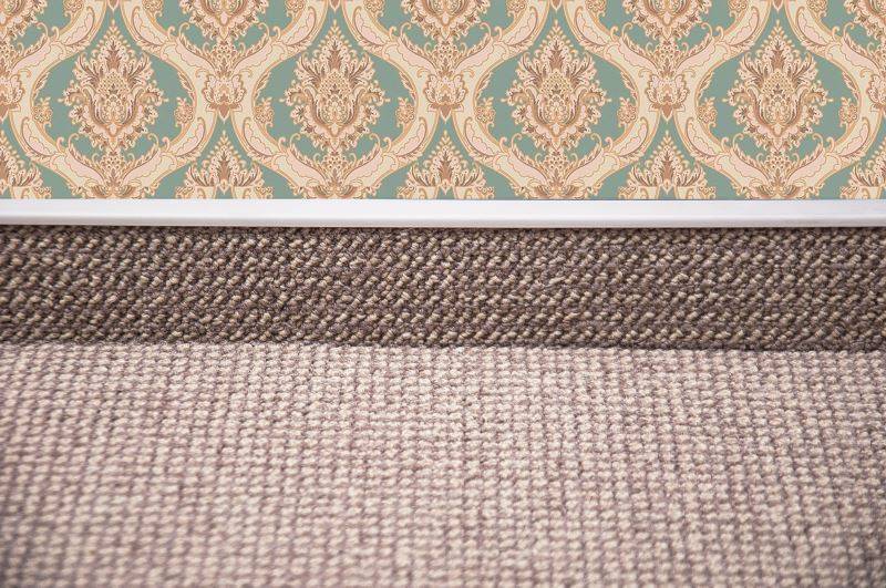 Плинтус для ковролина "Korner" Listwa светло-серый (2500*13,8*50 мм) — купить в Обнинске