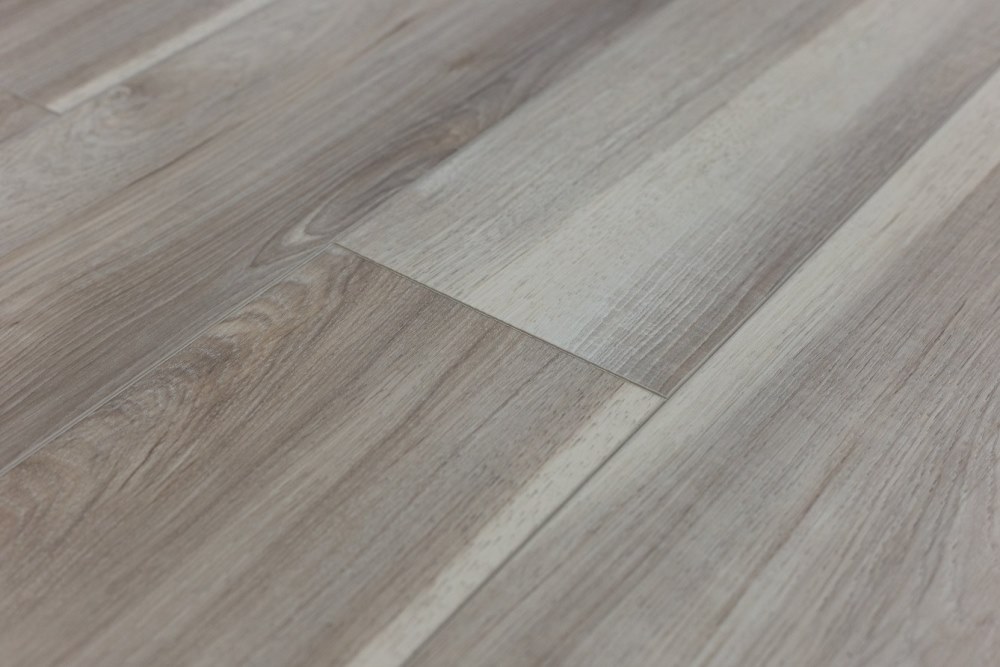 Замковая ПВХ плитка "Art Tile" Тис Юге (1220*152*5 мм) — купить в Обнинске