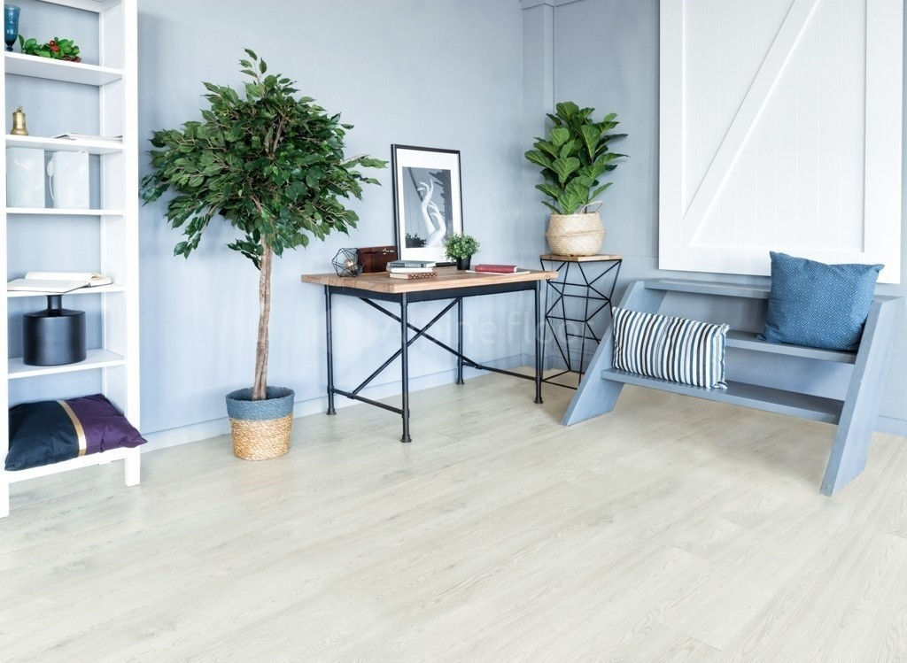 Кварцвиниловая плитка "Alpine Floor" Дуб Светлый  (1219*184*2мм) — купить в Обнинске