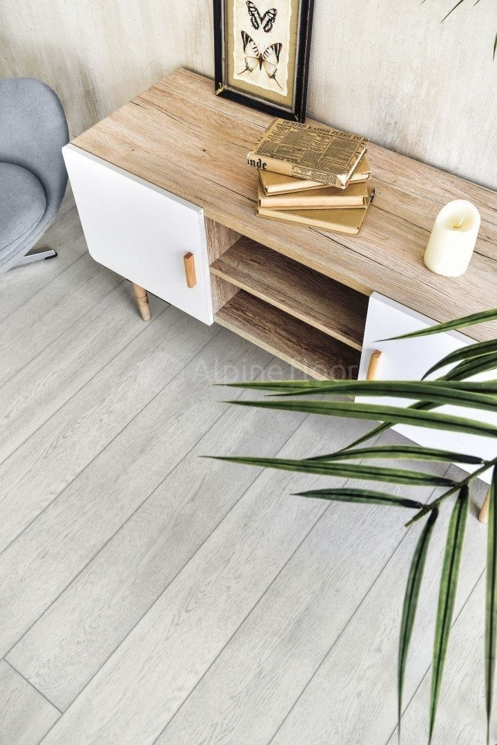 Замковая ПВХ плитка Зимний лес  (1220*183*6мм) — купить в Обнинске