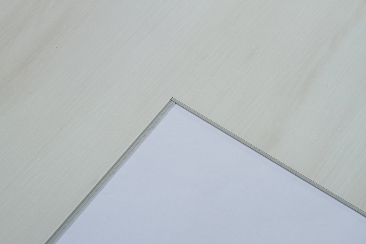 SPC ламинат "OneFloor" ЕСО 8055 (1220*184*4 мм) — купить в Обнинске