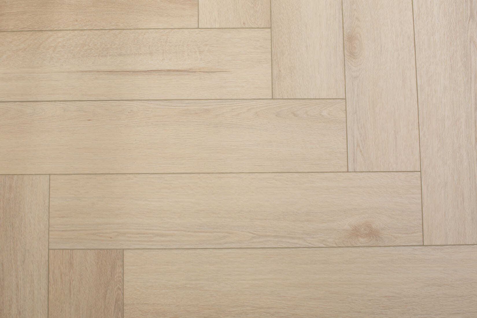 Плитка SPC "OneFloor" 3032 А,В  ЁЛКА (640*128*4 мм) — купить в Обнинске