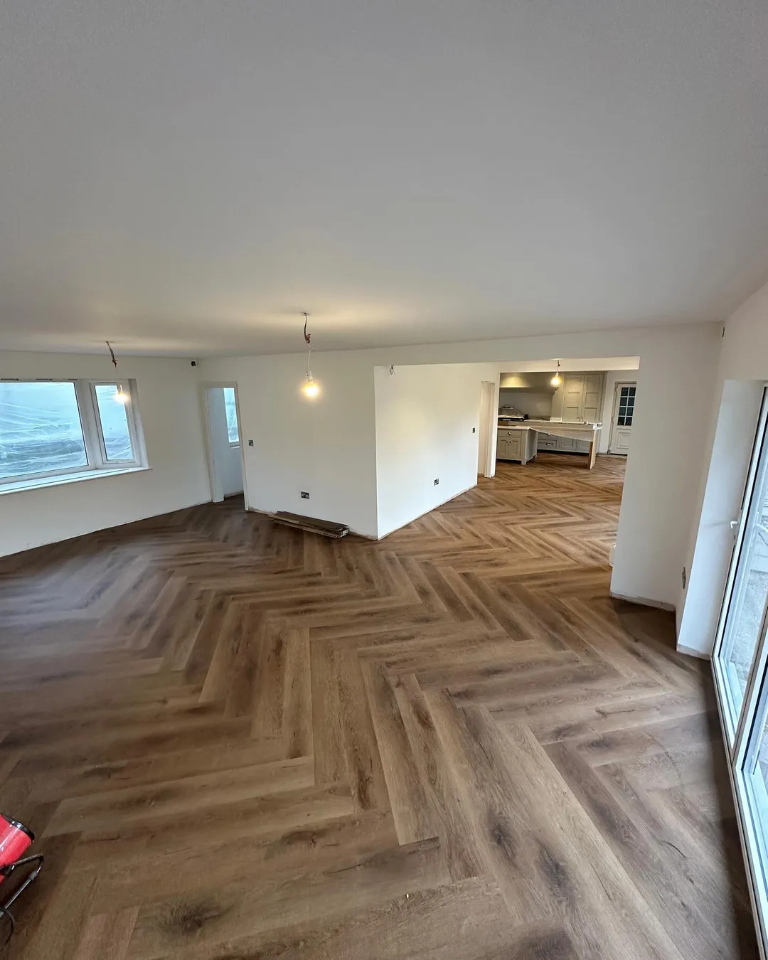 Кварцвиниловая плитка "Invictus" Royal Oak Mocca (406*102*2мм) — купить в Обнинске