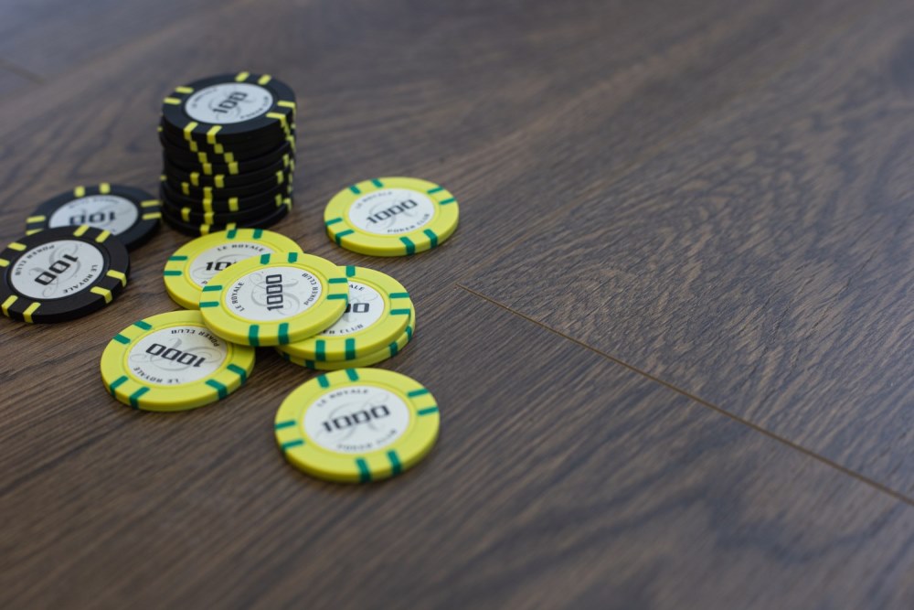 Плитка каменно-полимерная "Art Tile" Ясень Карамельный (1220*199*9 мм) — купить в Обнинске