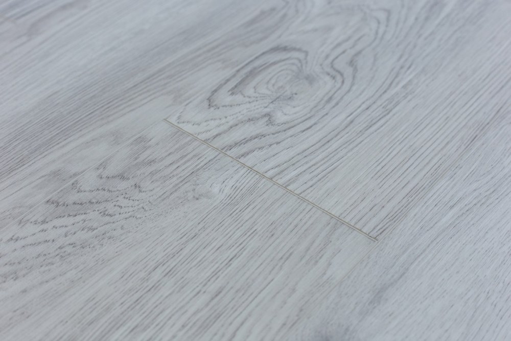 Замковая ПВХ плитка "Art Tile" Ясень Эдмонтон (1220*152*5 мм) — купить в Обнинске