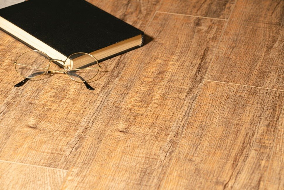 Виниловый ламинат "Bonkeel" Style Дуб Махо (1200*125*4 мм) — купить в Обнинске