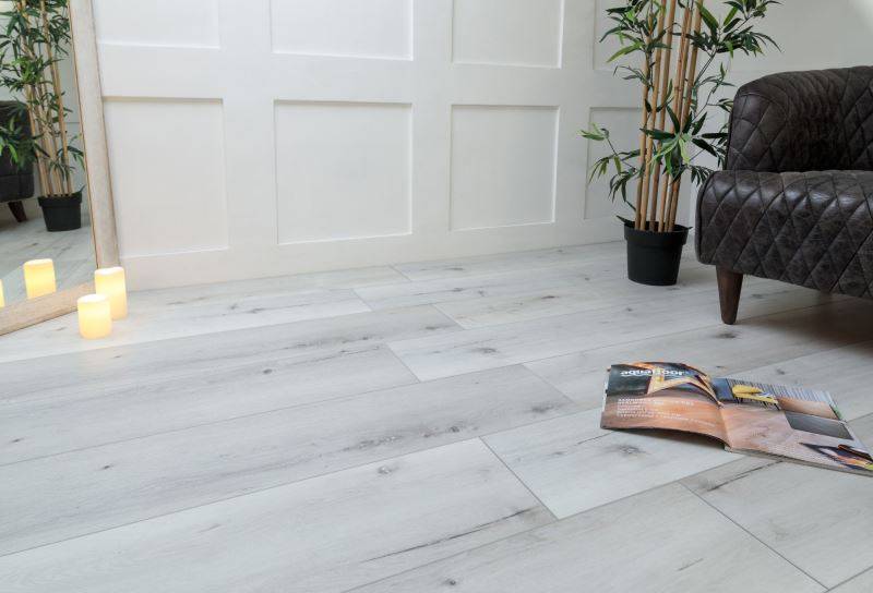 Замковая ПВХ плитка "Aquafloor" AF8006XL (1524*228*8 мм) — купить в Обнинске