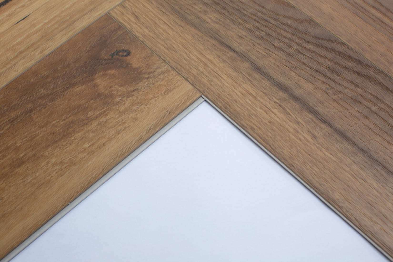 Плитка SPC "OneFloor" 3027 А,В  ЁЛКА (640*128*4 мм) — купить в Обнинске