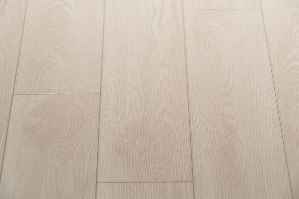 Виниловый ламинат "Bonkeel" Style Дуб Фокси (1200*125*4 мм) — купить в Обнинске