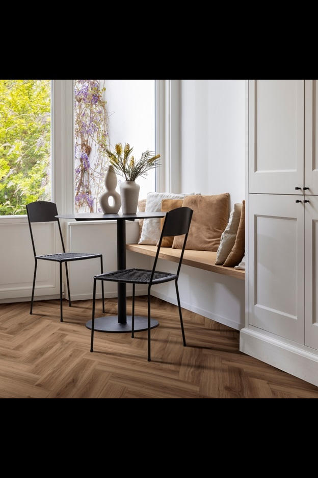 Замковая ПВХ плитка Classic Oak 24844 (630*126*6 мм) — купить в Обнинске