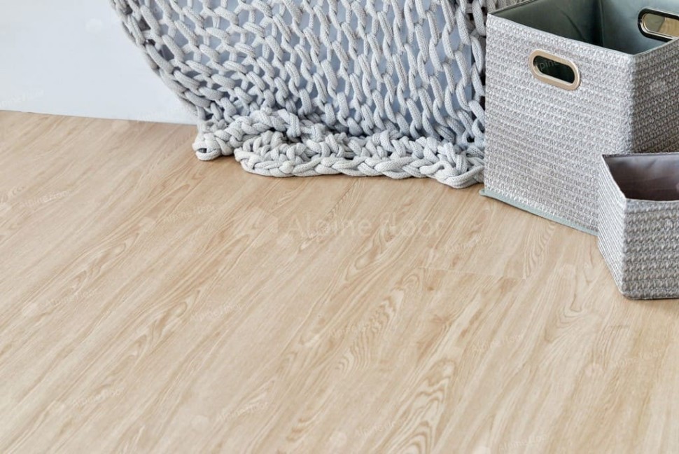 Виниловый ламинат "Alpine Floor" Classic Light MC Ясень Макао (1220*183*3,5 мм) — купить в Обнинске